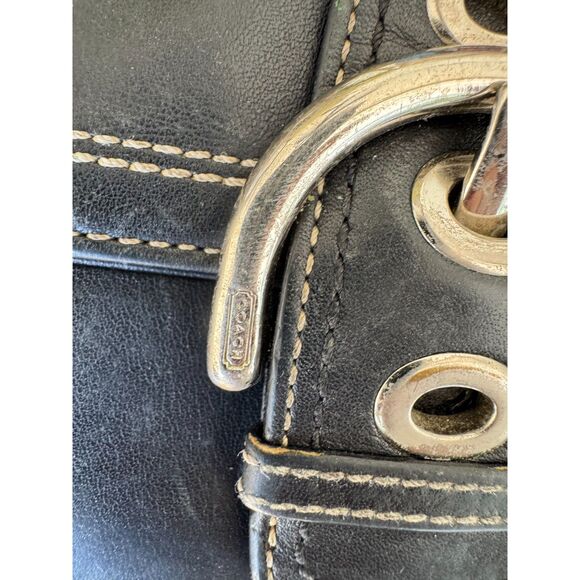 Y2K Coach Black Leather Wallet w/Equestrian Buckle - Unisex - Picture 7 of 9